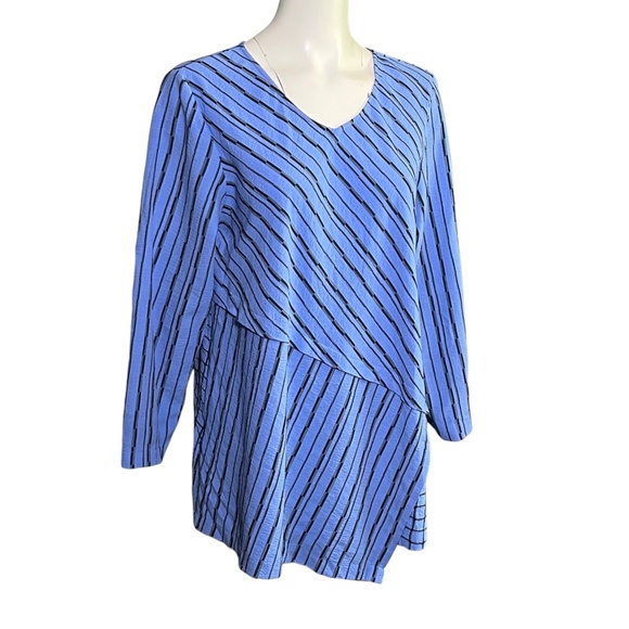 Habitat Clothes to Live In Tunic Top Size M Asymmetric Textured Lagoon Blue - Picture 2 of 10
